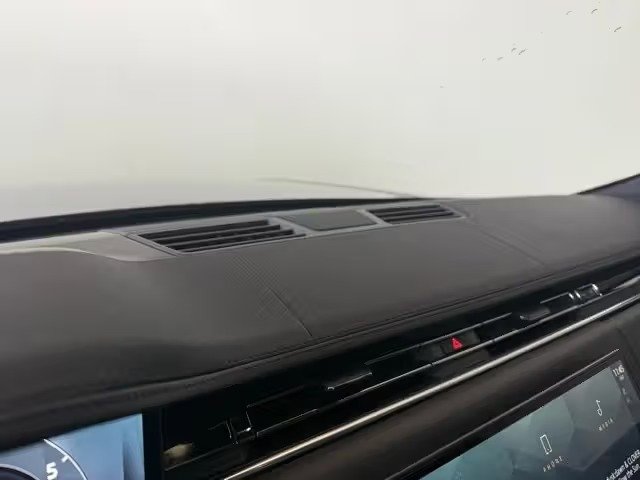 صورة السيارة