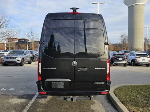 صورة السيارة