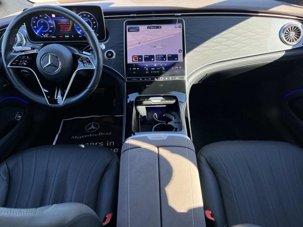 صورة السيارة