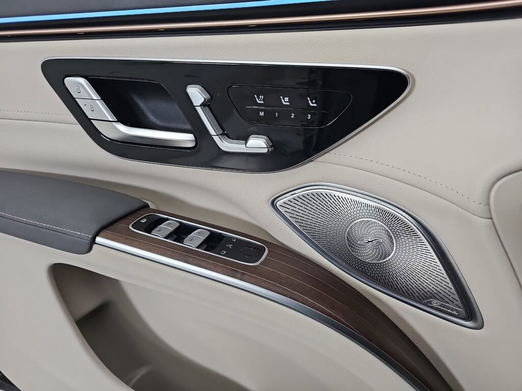 صورة السيارة