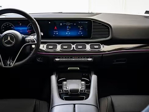 صورة السيارة