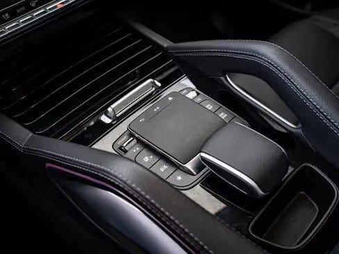 صورة السيارة