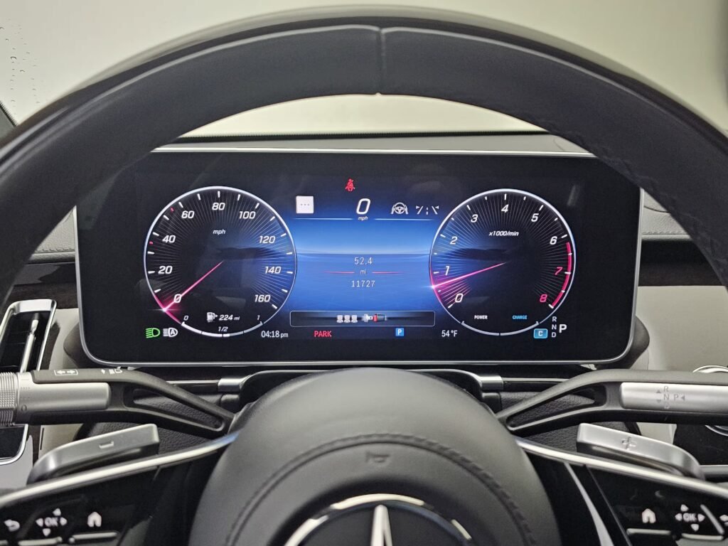 صورة السيارة