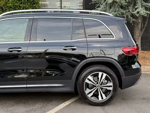 صورة السيارة