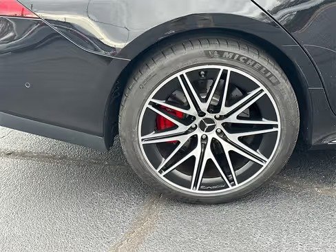 صورة السيارة