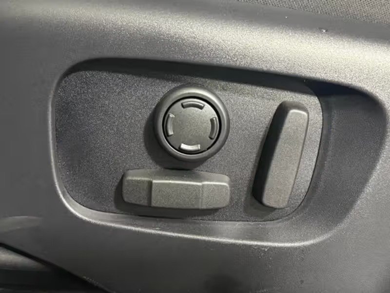 صورة السيارة