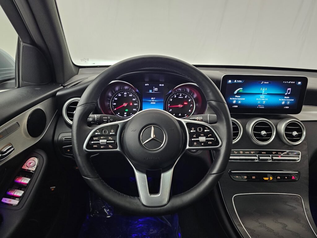 صورة السيارة