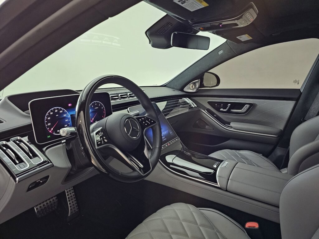 صورة السيارة