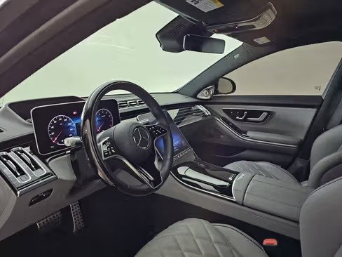 صورة السيارة