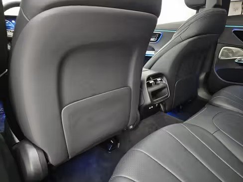 صورة السيارة