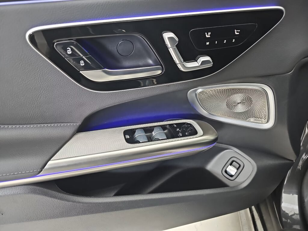 صورة السيارة