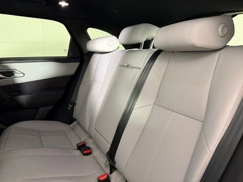 صورة السيارة