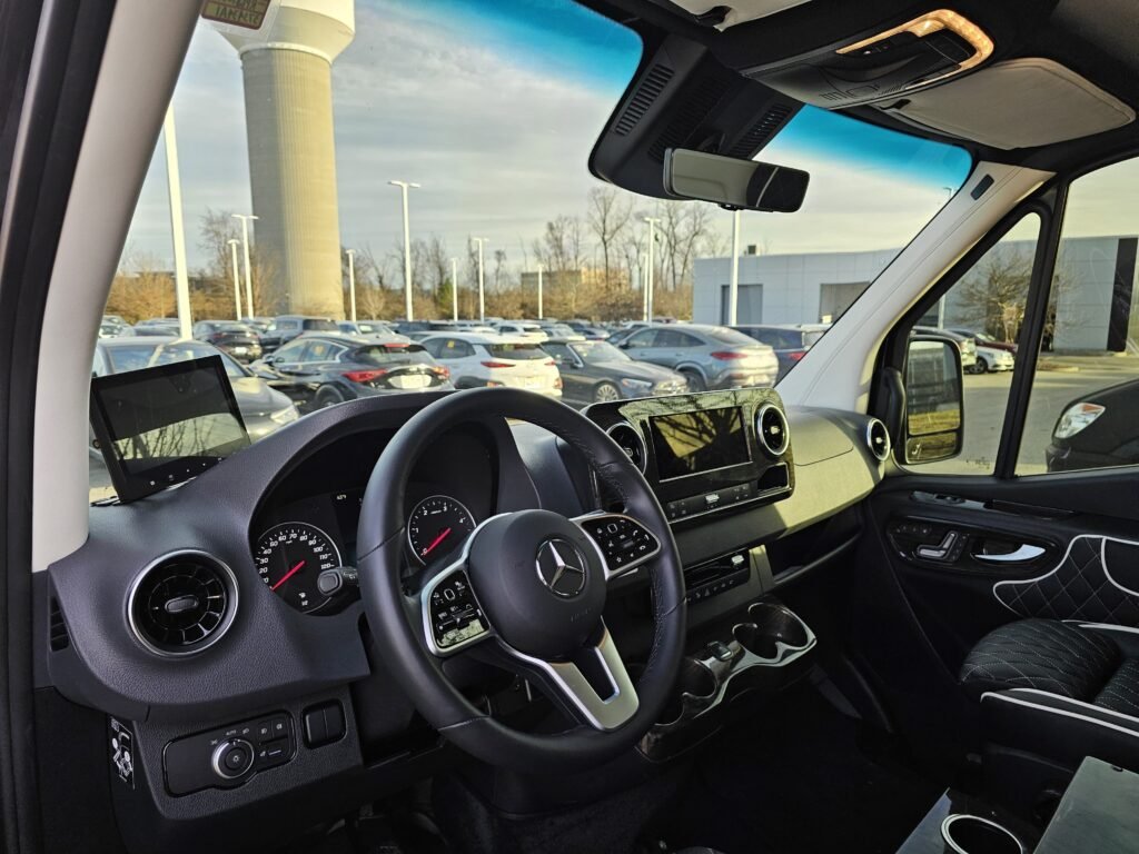 صورة السيارة