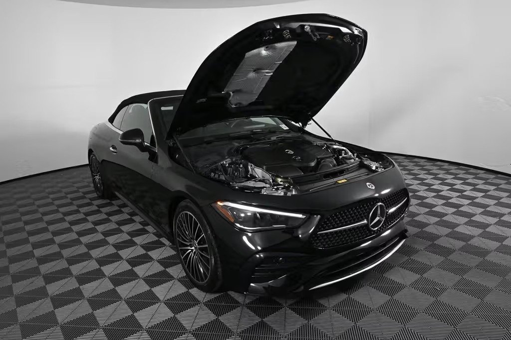 صورة السيارة