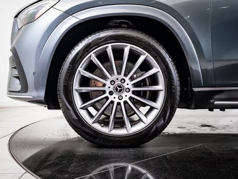 صورة السيارة