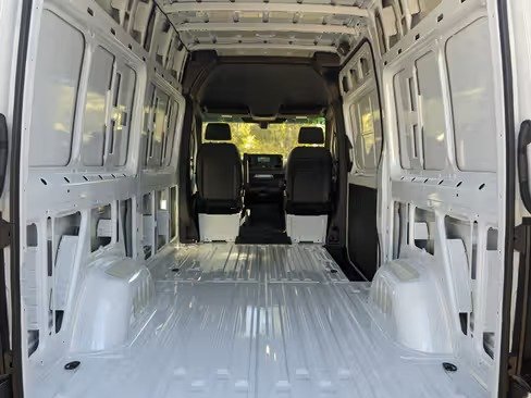 صورة السيارة