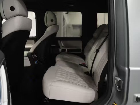 صورة السيارة