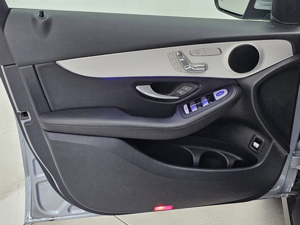 صورة السيارة