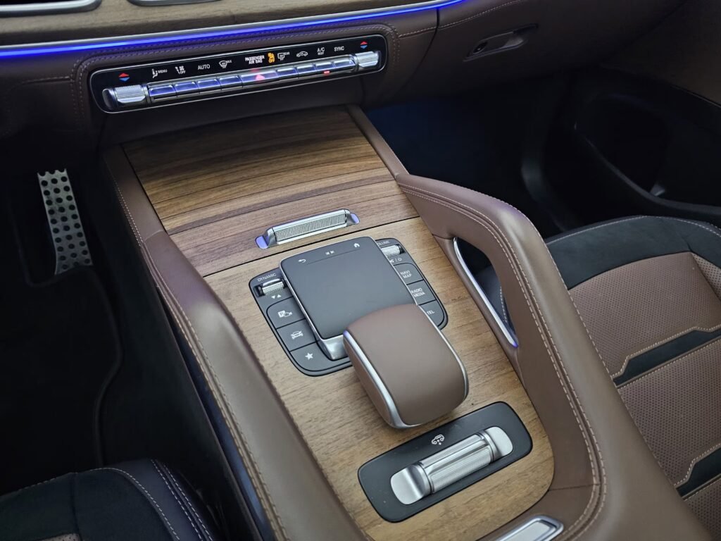 صورة السيارة