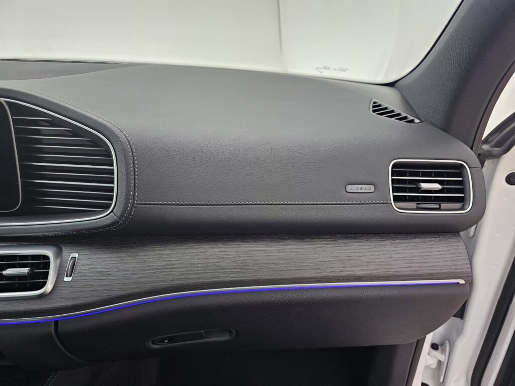 صورة السيارة