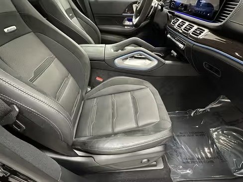 صورة السيارة