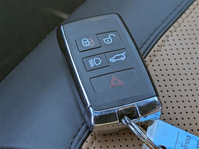 صورة السيارة