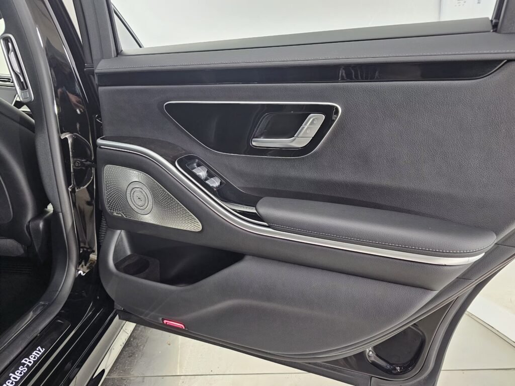 صورة السيارة