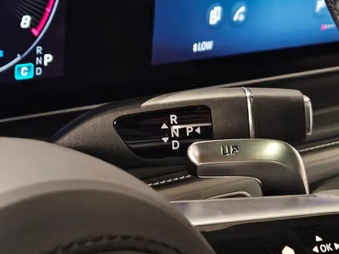 صورة السيارة