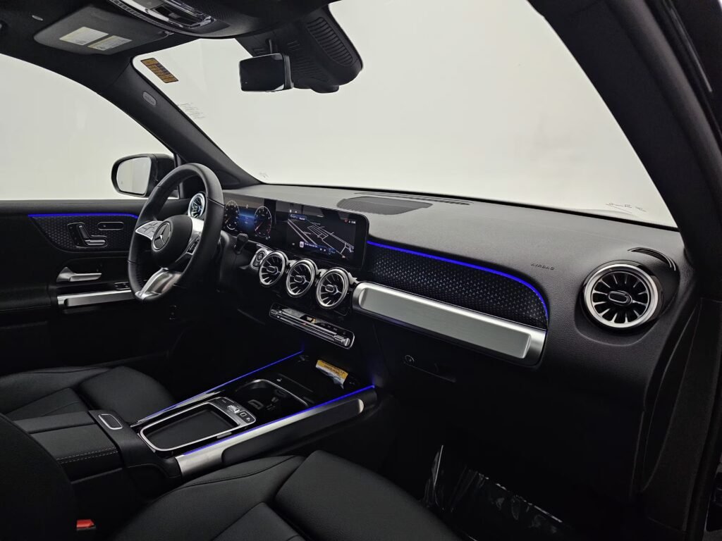 صورة السيارة