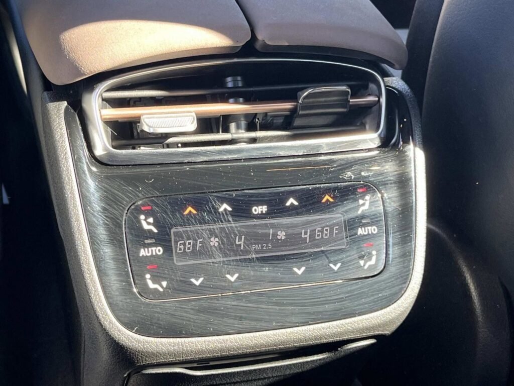 صورة السيارة