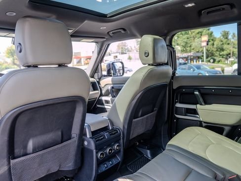 صورة السيارة