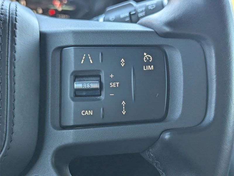 صورة السيارة