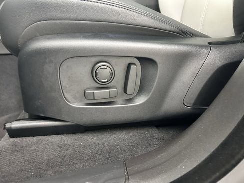 صورة السيارة