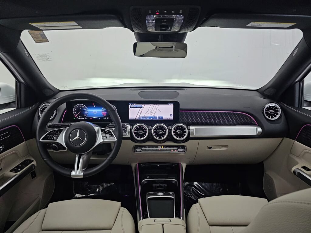 صورة السيارة