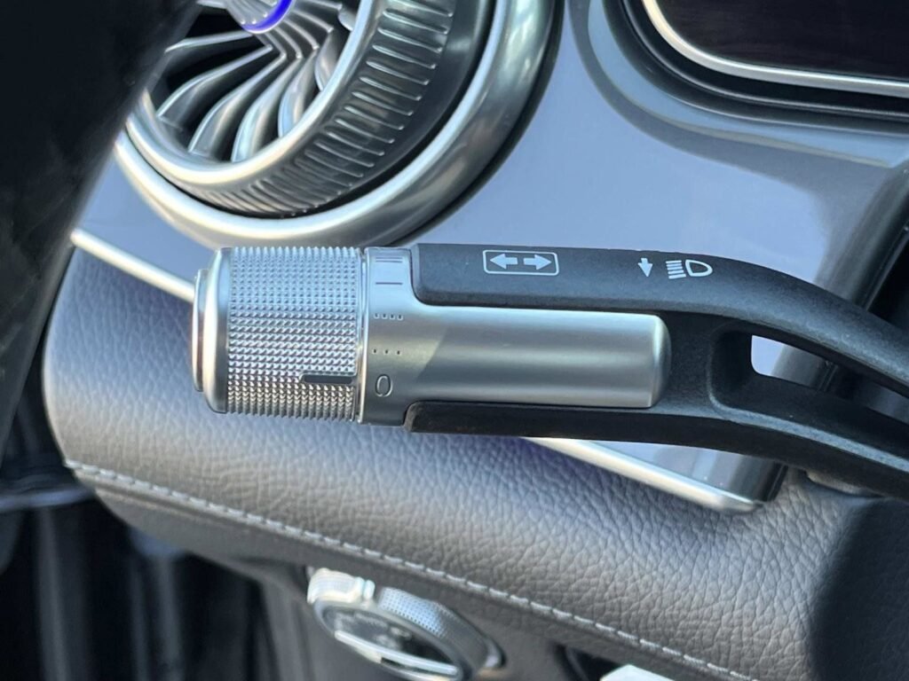 صورة السيارة