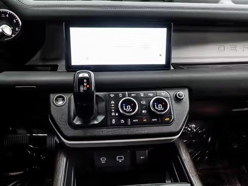 صورة السيارة