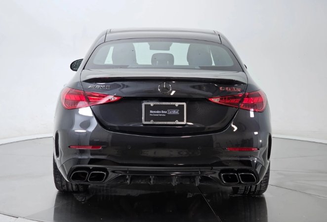 صورة السيارة