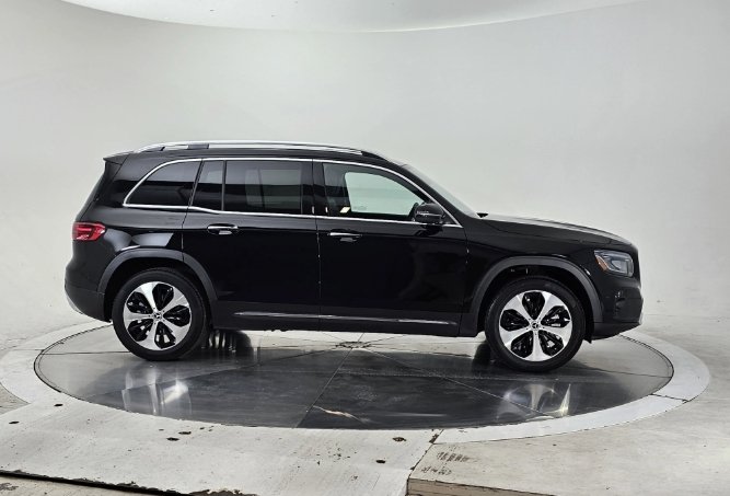 صورة السيارة