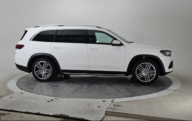 صورة السيارة