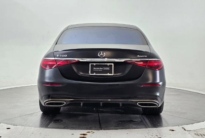 صورة السيارة