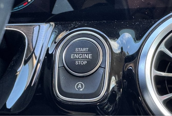 صورة السيارة