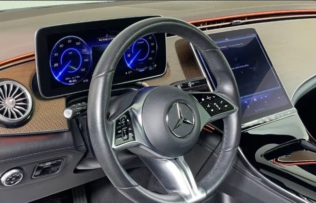 صورة السيارة