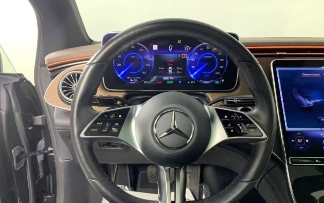 صورة السيارة