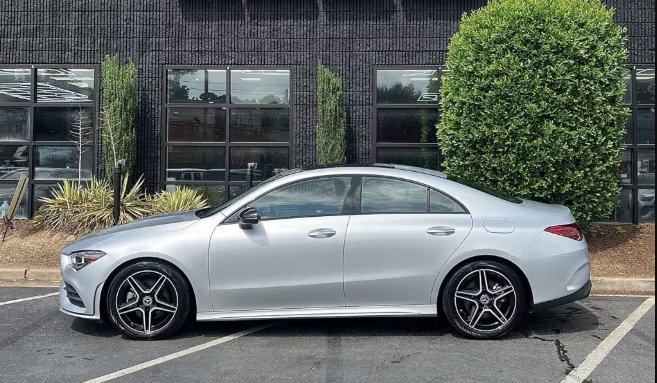 صورة السيارة