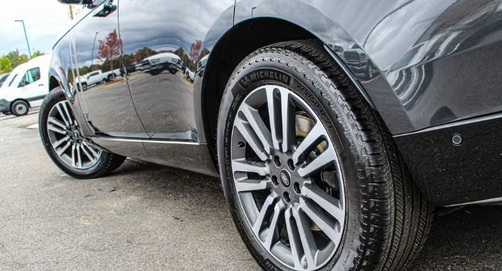 صورة السيارة