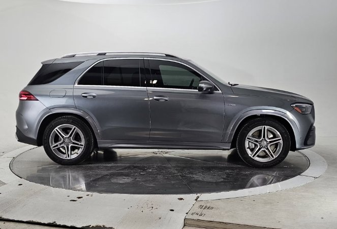 صورة السيارة