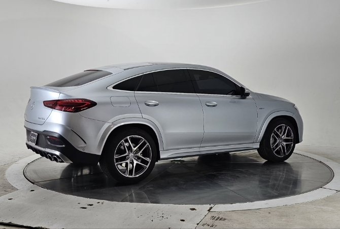 صورة السيارة