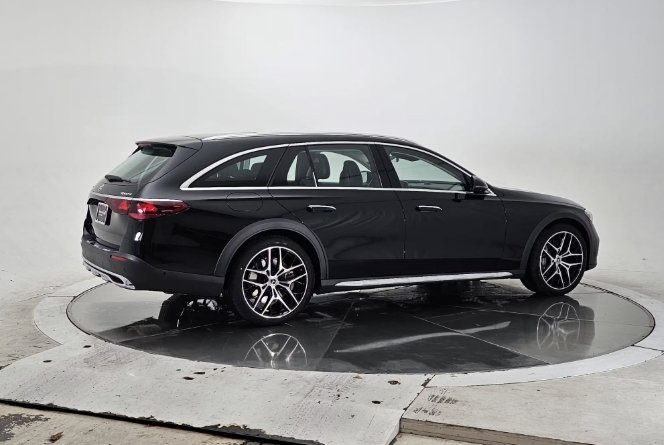 صورة السيارة