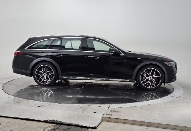 صورة السيارة