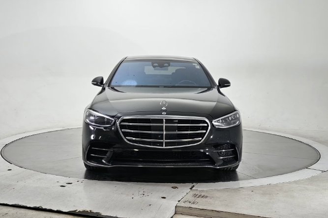 صورة السيارة